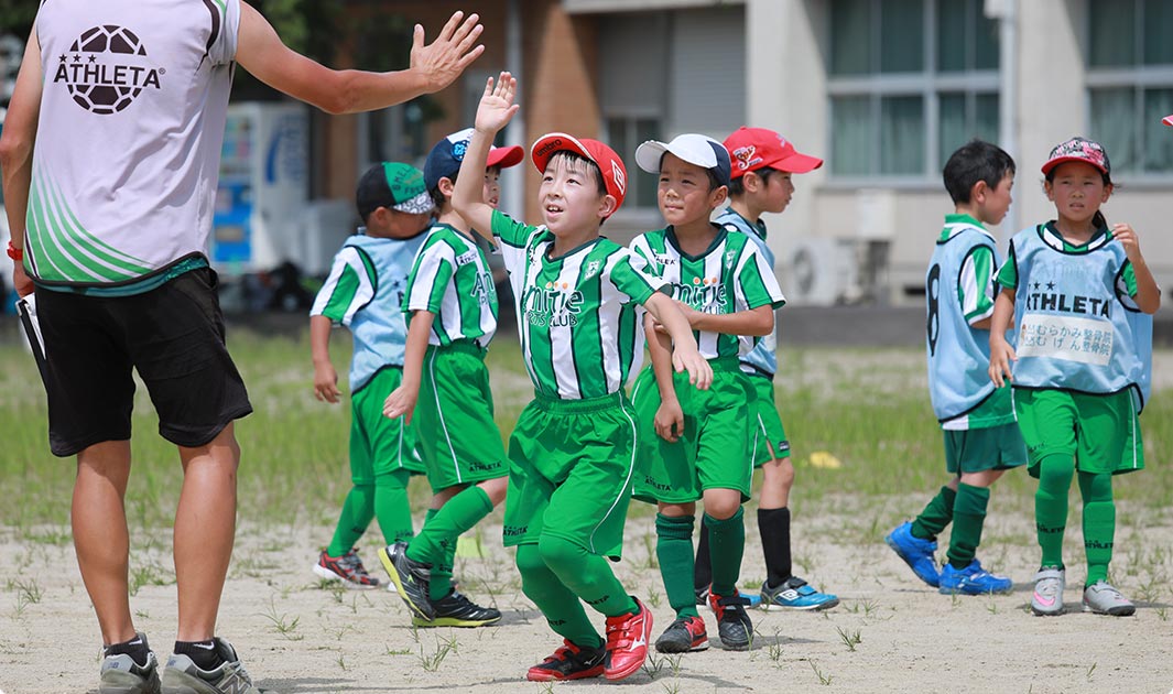 アミティエ☆サッカー スクールウェア - ウェア